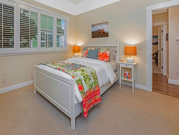 Santa Barbara County Home 998580