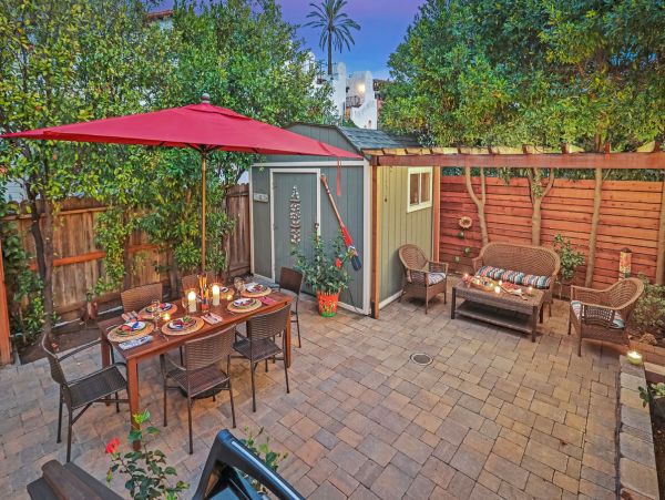 Santa Barbara County Home 998580