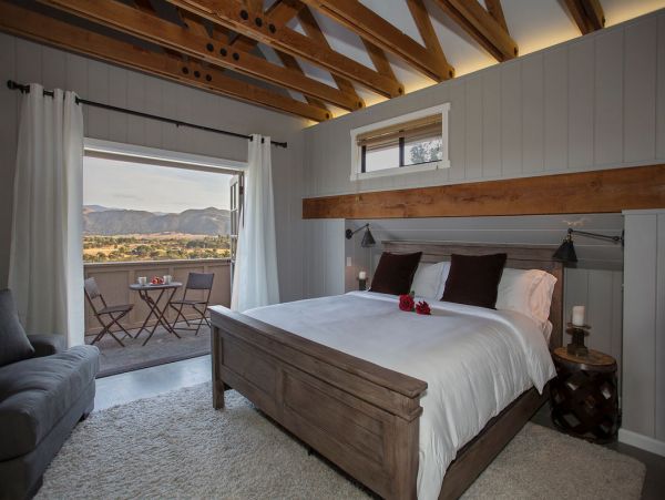 Santa Barbara County Home 998584