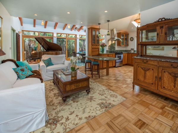 Santa Barbara 3 Bedroom Vacation Home Sleeps 8 Guests