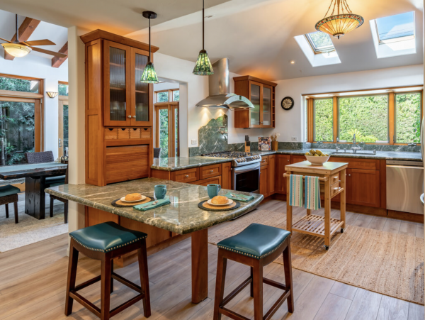 Santa Barbara 3 Bedroom Vacation Home Sleeps 8 Guests