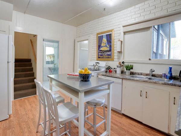 SANTA BARBARA DOWNTOWN 3 BEDROOM HOME