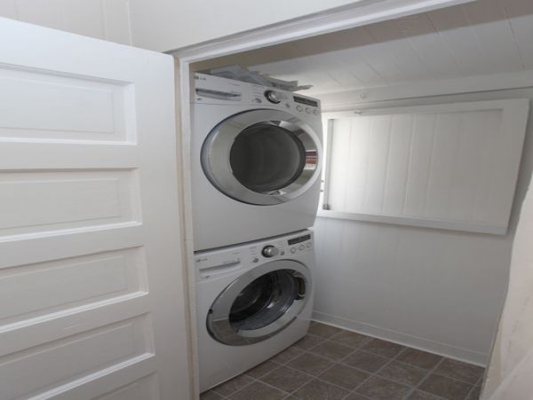 SANTA BARBARA DOWNTOWN 3 BEDROOM HOME