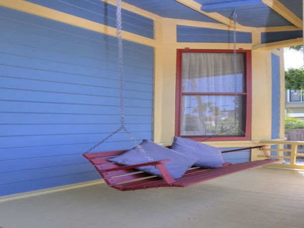 SANTA BARBARA DOWNTOWN 3 BEDROOM HOME