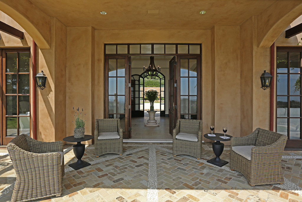 Santa Barbara County Home 998589
