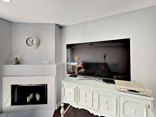 Santa Barbara County Home 998591