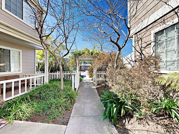 Santa Barbara County Home 998591