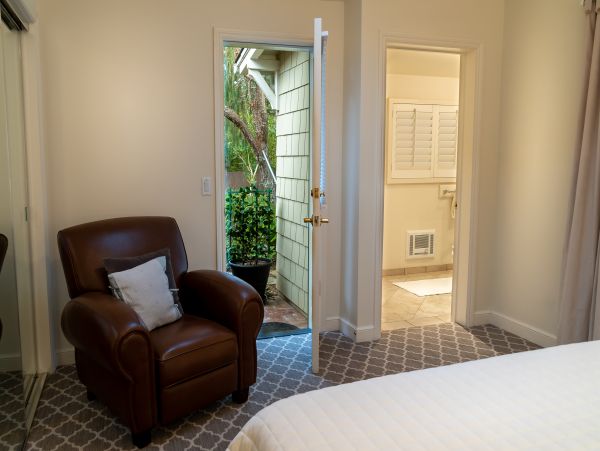 Santa Barbara County Home 998593