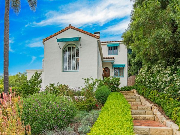 Santa Barbara 4 Bedroom Home with Ocean Views & Spa Sleeps 8