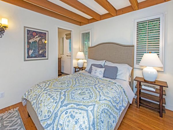 Santa Barbara 4 Bedroom Home with Ocean Views & Spa Sleeps 8