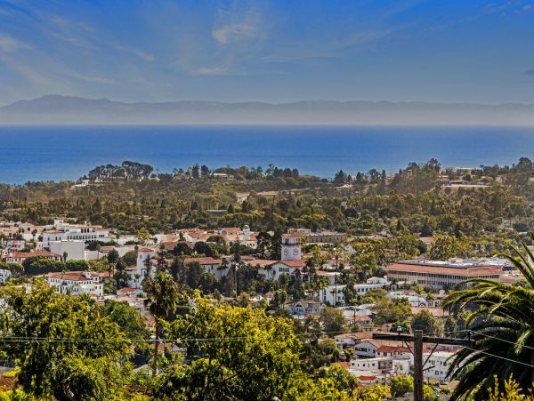 Santa Barbara 4 Bedroom Home with Ocean Views & Spa Sleeps 8
