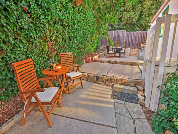Santa Barbara 4 Bedroom Home with Ocean Views & Spa Sleeps 8