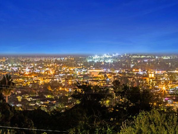 Santa Barbara 4 Bedroom Home with Ocean Views & Spa Sleeps 8