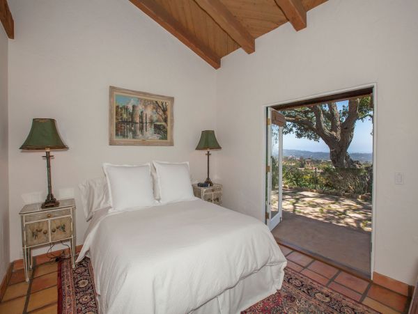 Santa Barbara County Home 998596