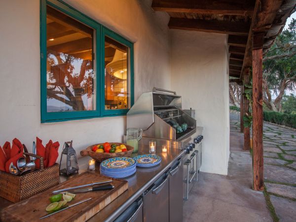 Santa Barbara County Home 998596