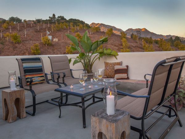 Santa Barbara County Home 998596