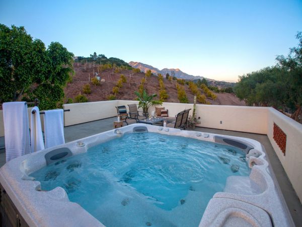 Santa Barbara County Home 998596