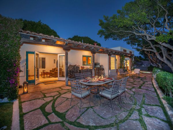 Santa Barbara County Home 998596