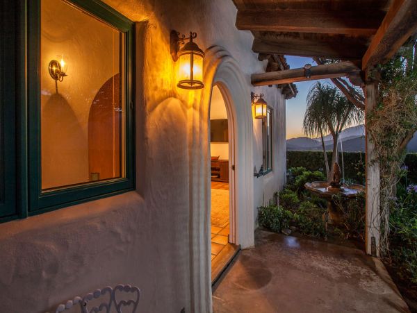 Santa Barbara County Home 998596