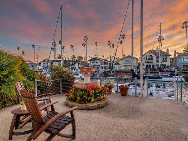Santa Barbara County Home 998598