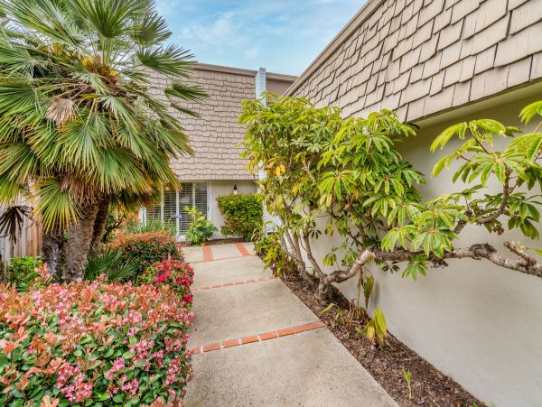 Santa Barbara County Home 998598