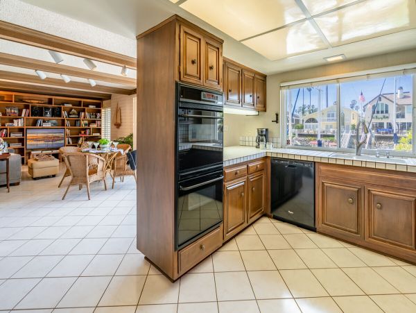 Santa Barbara County Home 998598