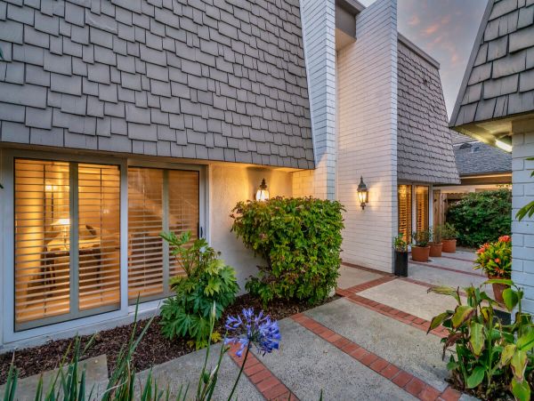 Santa Barbara County Home 998598