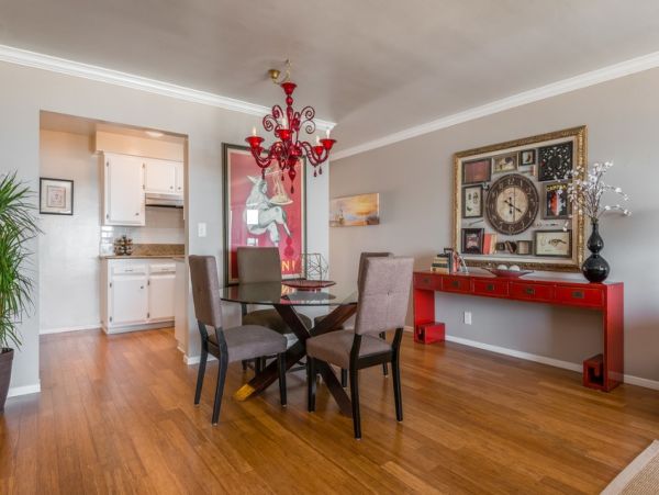 Santa Barbara County Home 998600