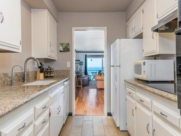 Santa Barbara County Home 998601