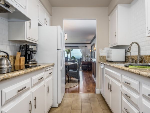 Santa Barbara County Home 998603