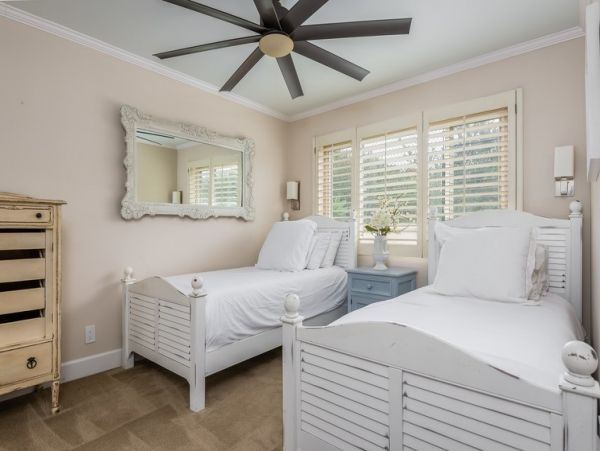 Santa Barbara County Home 998603