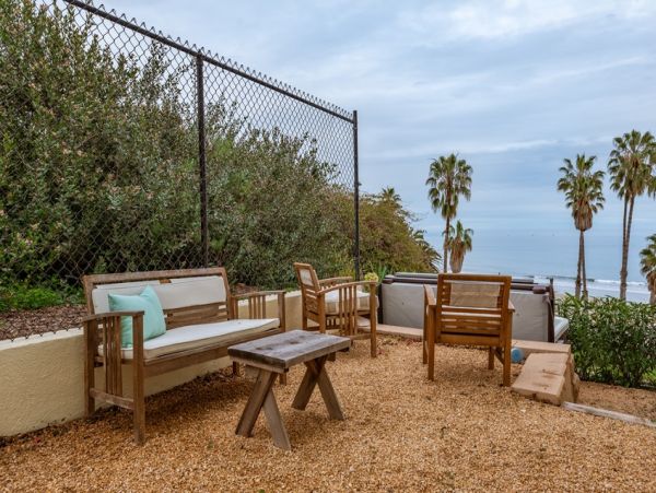 Santa Barbara County Home 998603