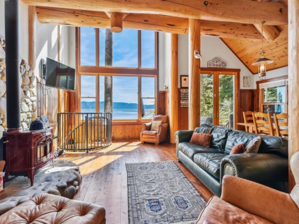 Luxury Vacation Home with Amazing Lake Views in Lake Tahoe