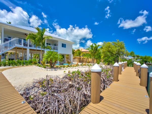 Fabulous 4 Bedroom Vacation Home in Marathon
