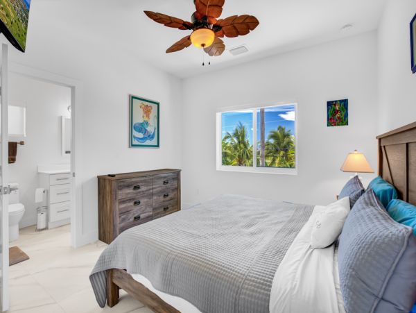 Fabulous 4 Bedroom Vacation Home in Marathon