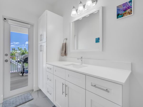 Fabulous 4 Bedroom Vacation Home in Marathon