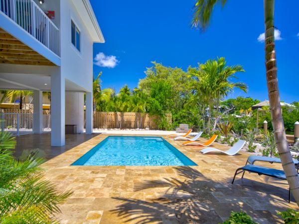Fabulous 4 Bedroom Vacation Home in Marathon