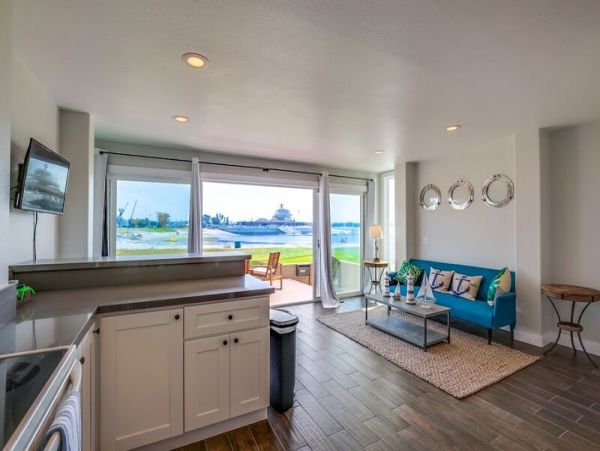 Mission Beach And Pacific Beach Condo 998655