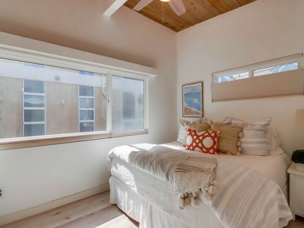 Mission Beach Vacation Rental - Mission Bay Waterfront Condo with Deck