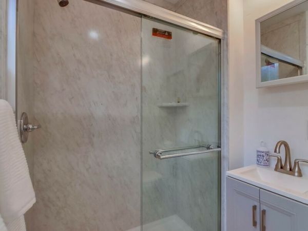 Mission Beach And Pacific Beach Condo 998662
