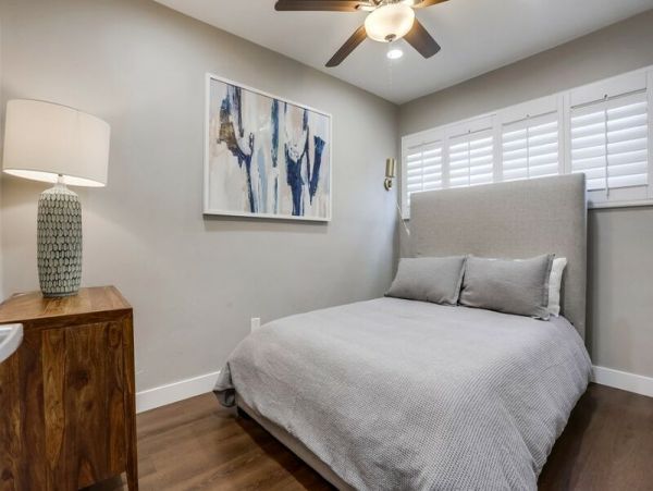 Mission Beach Vacation Rental North Mission Beach Multi-Unit Home