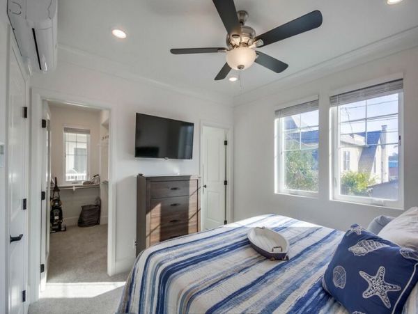 Mission Beach And Pacific Beach Condo 998667