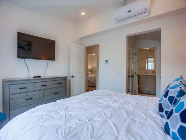 Mission Beach And Pacific Beach Condo 998668
