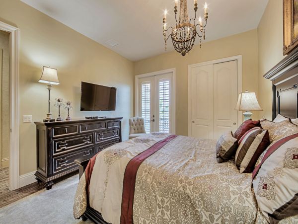 Fort Myers Beachside Luxury Pool Villa 5 Bedrooms Sleeps 10