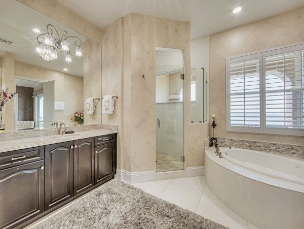 Fort Myers Beachside Luxury Pool Villa 5 Bedrooms Sleeps 10