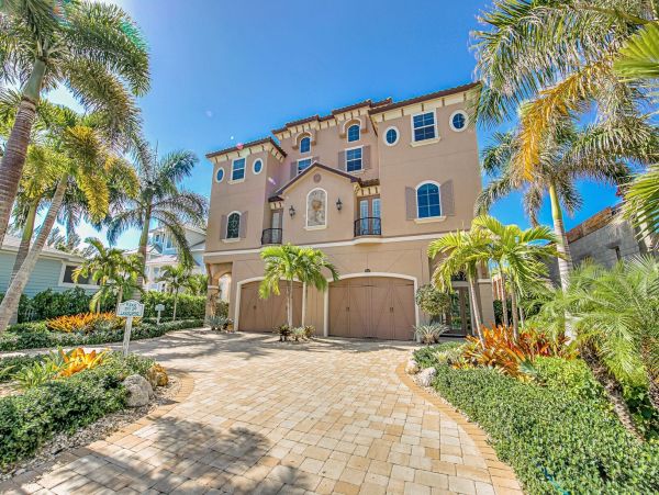 Fort Myers Beachside Luxury Pool Villa 5 Bedrooms Sleeps 10