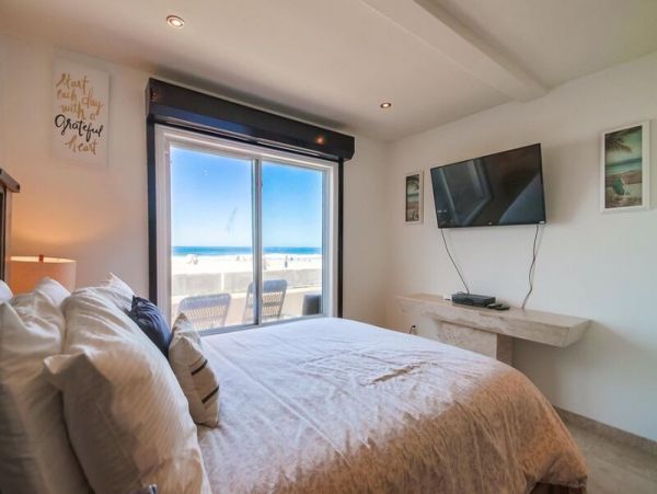 Mission Beach And Pacific Beach Condo 998683
