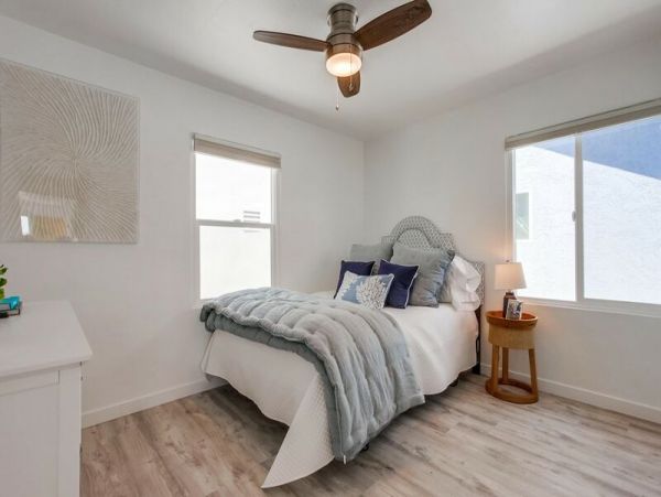 Bayfront Charming Vacation Rental in Mission Beach Sleeps 6