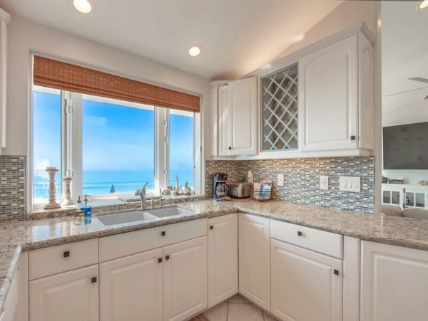 San Diego Beach Communities North Home 998699