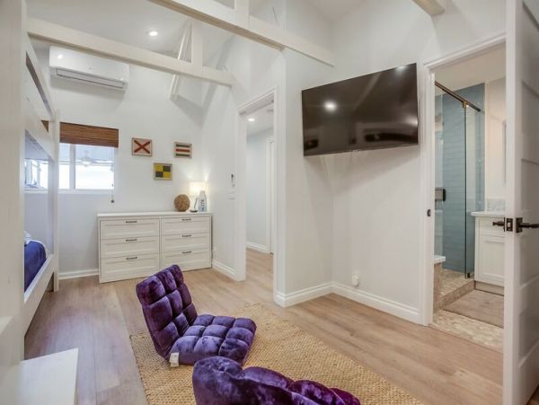 San Diego Beach Communities North Home 998699